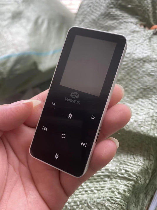 WAWEIS 1080p Full-HD Portable Digital Media Player for USB Drives