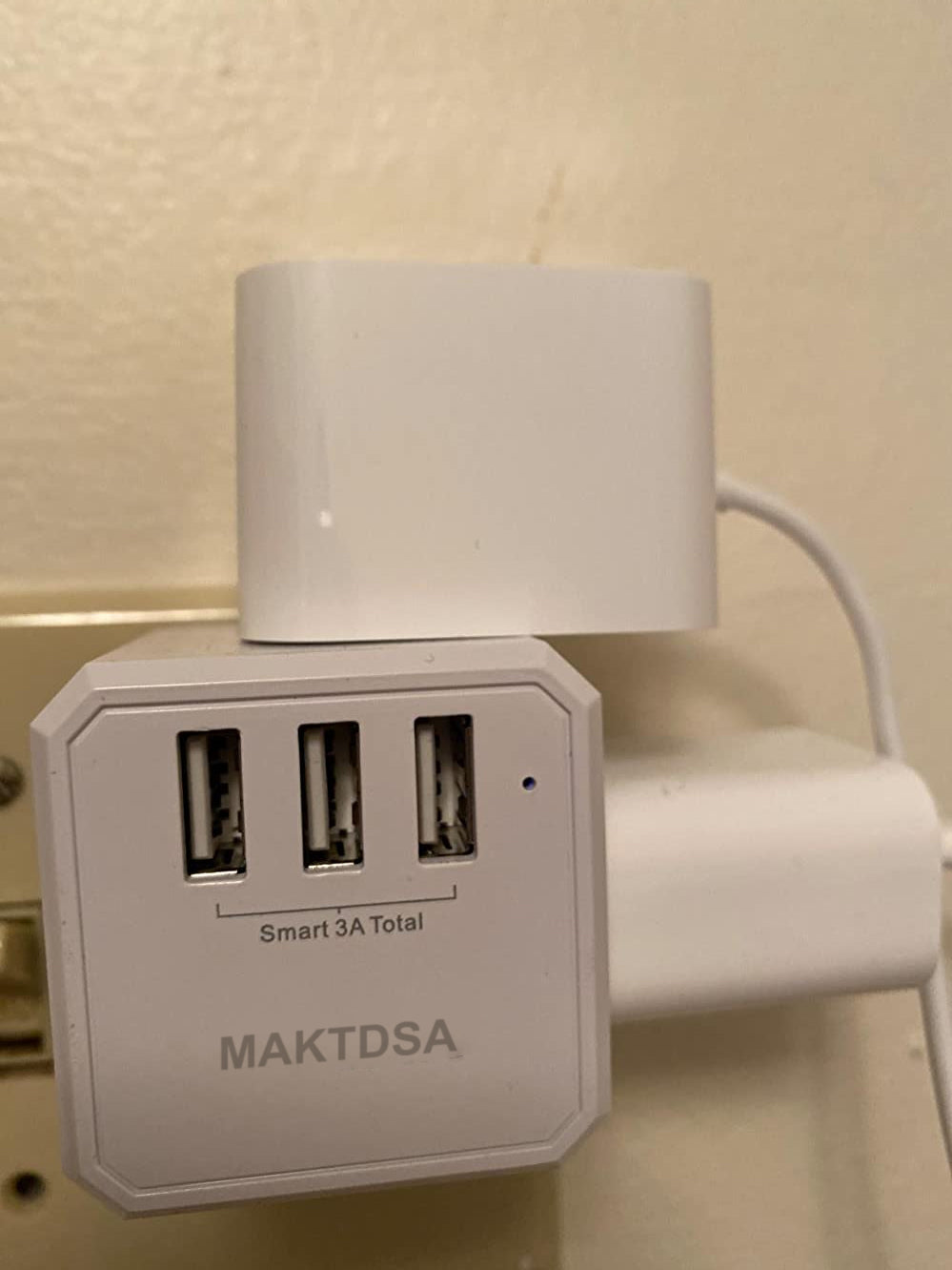 MAKTDSA Multi Plug, Outlet expanders, USB Wall Charger with 3 USB Ports