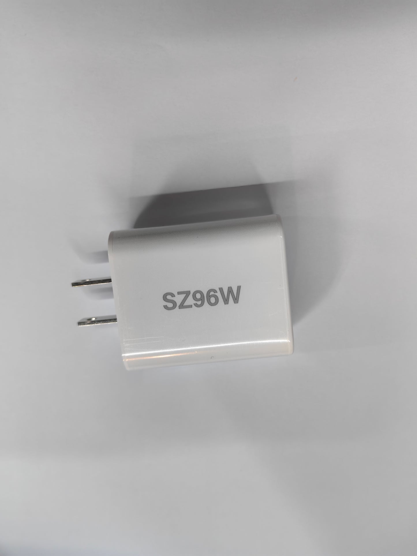 SZ96W 20W Fast USB-C Charger, for iPhone 16/16 Pro Max/15 Series/iPad Pro and More