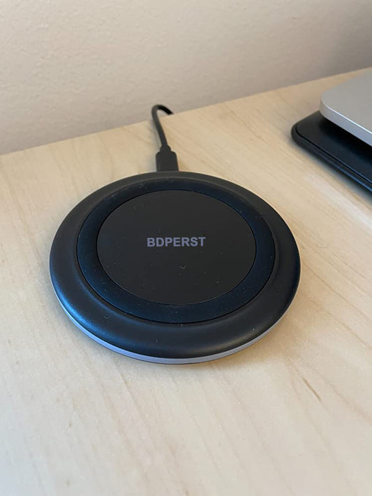 BDPERST Wireless Charger,10W Max Fast Wireless Charging Pad