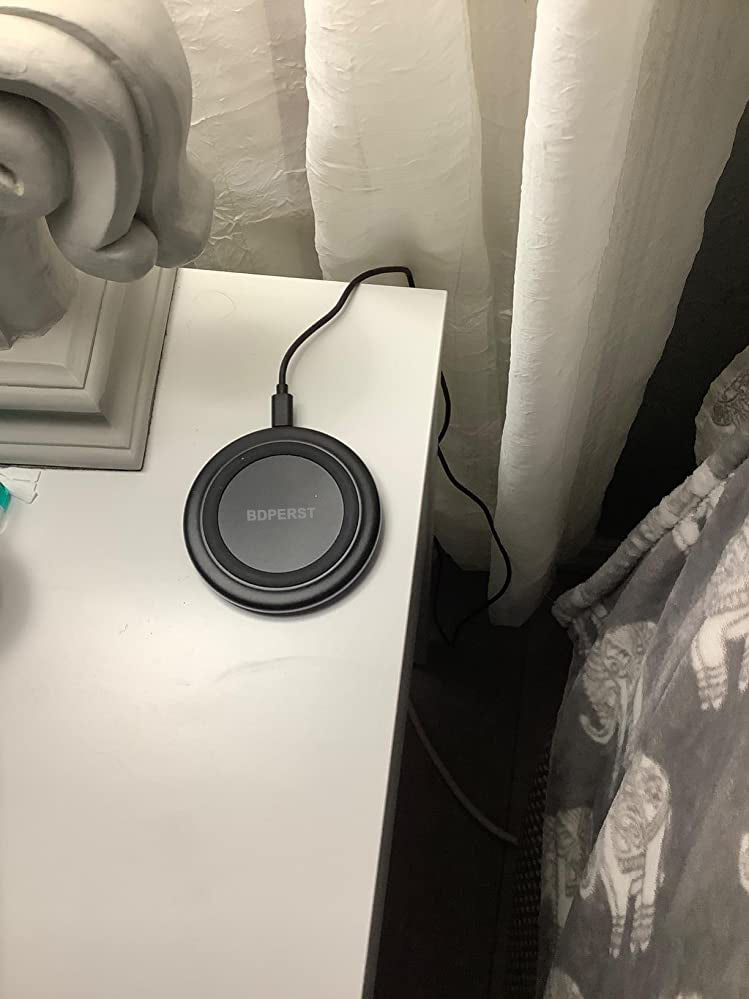 BDPERST Wireless Charger,10W Max Fast Wireless Charging Pad
